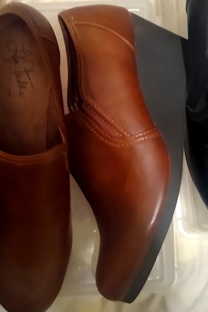 Life stride bootie